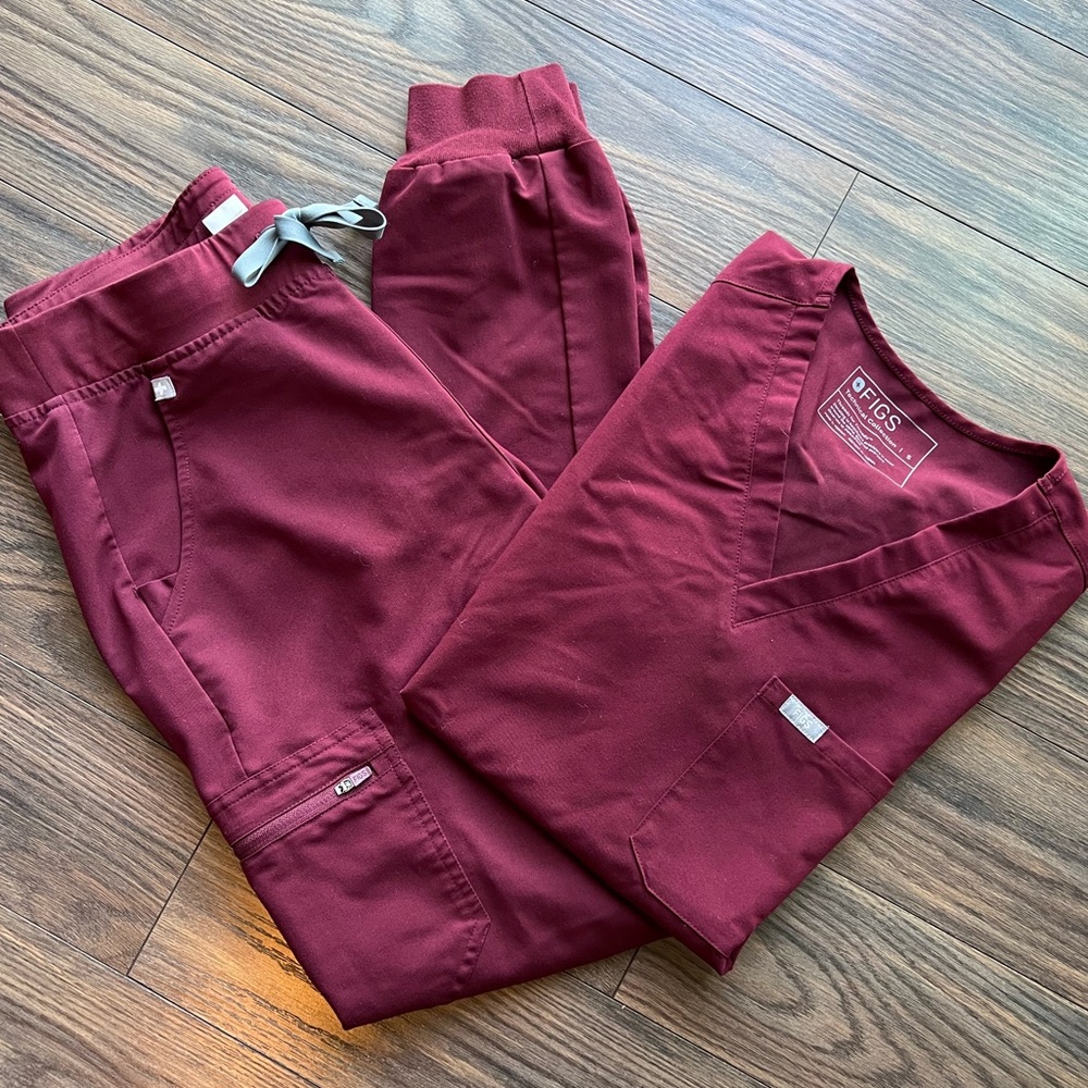 Figs scrub set